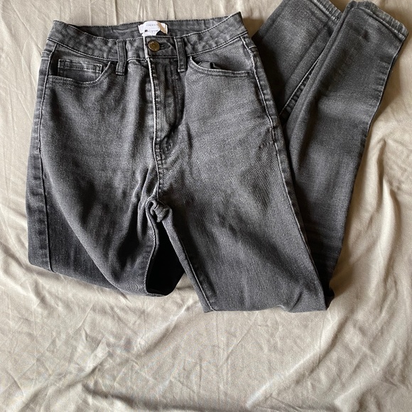 Black forever 21 jeans - Picture 1 of 2